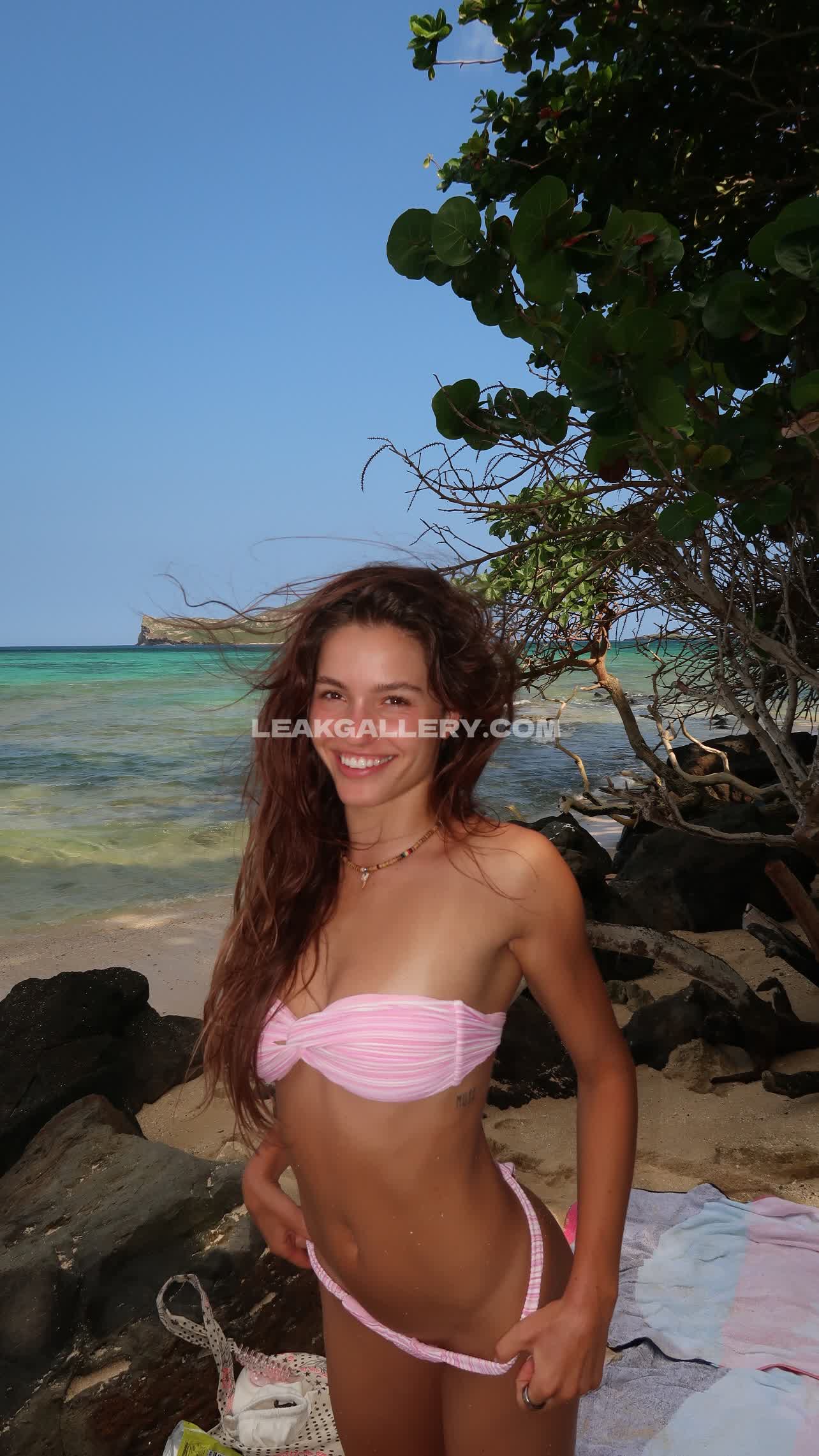 Sylviasnyders Exclusive Leaked Nude OnlyFans #7074290