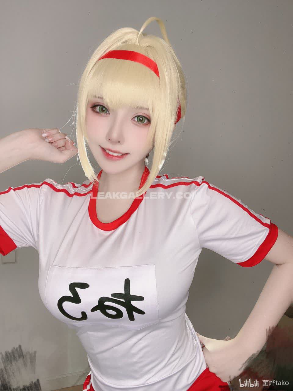 Takomayuyi Exclusive Leaked Nude OnlyFans #7744231