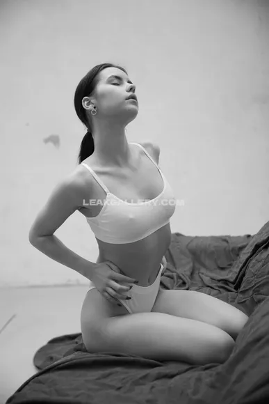 Tania_burriia Exclusive Leaked Nude OnlyFans #6907212