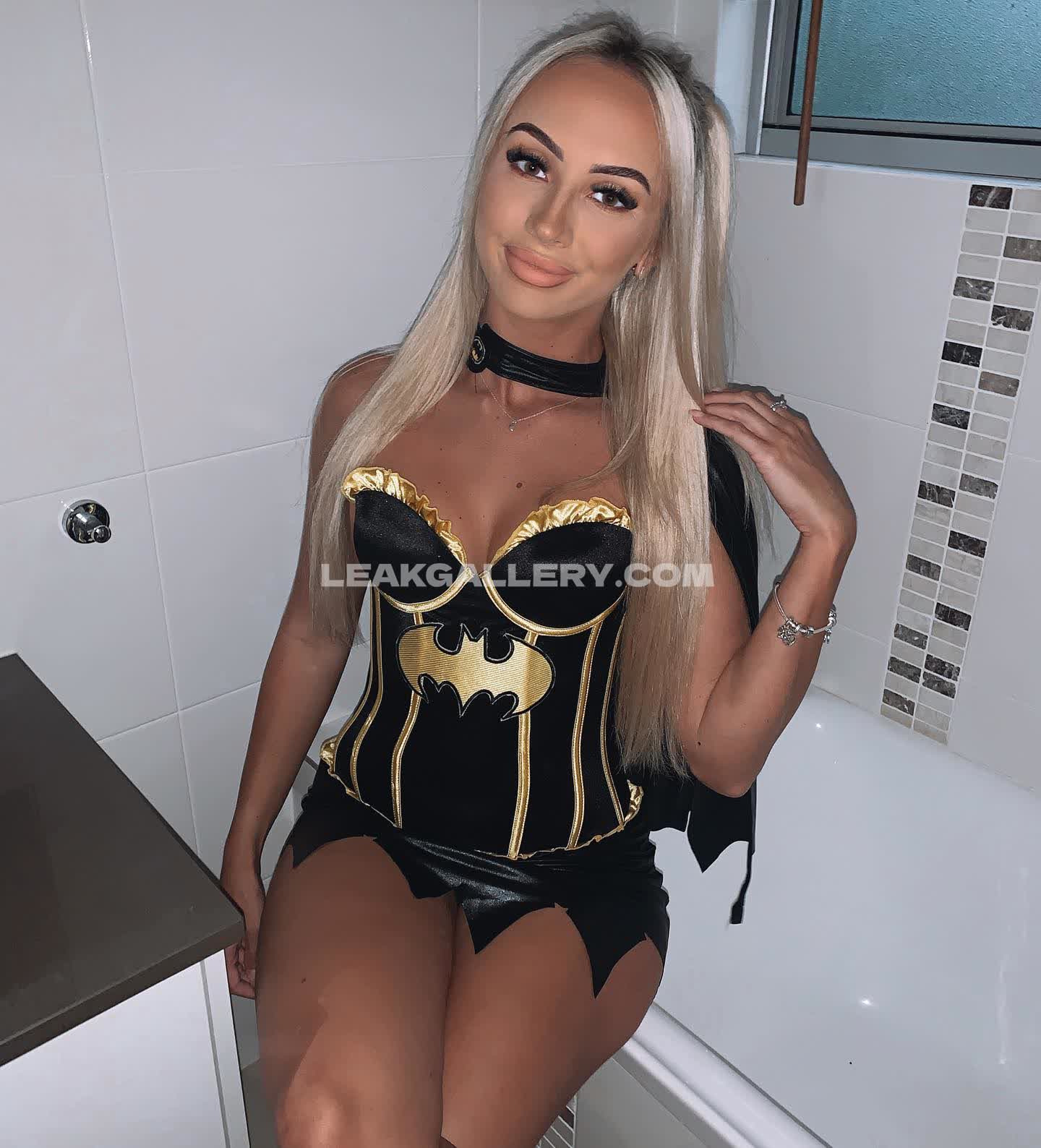 Taylahsmall Exclusive Leaked Nude OnlyFans #6769935