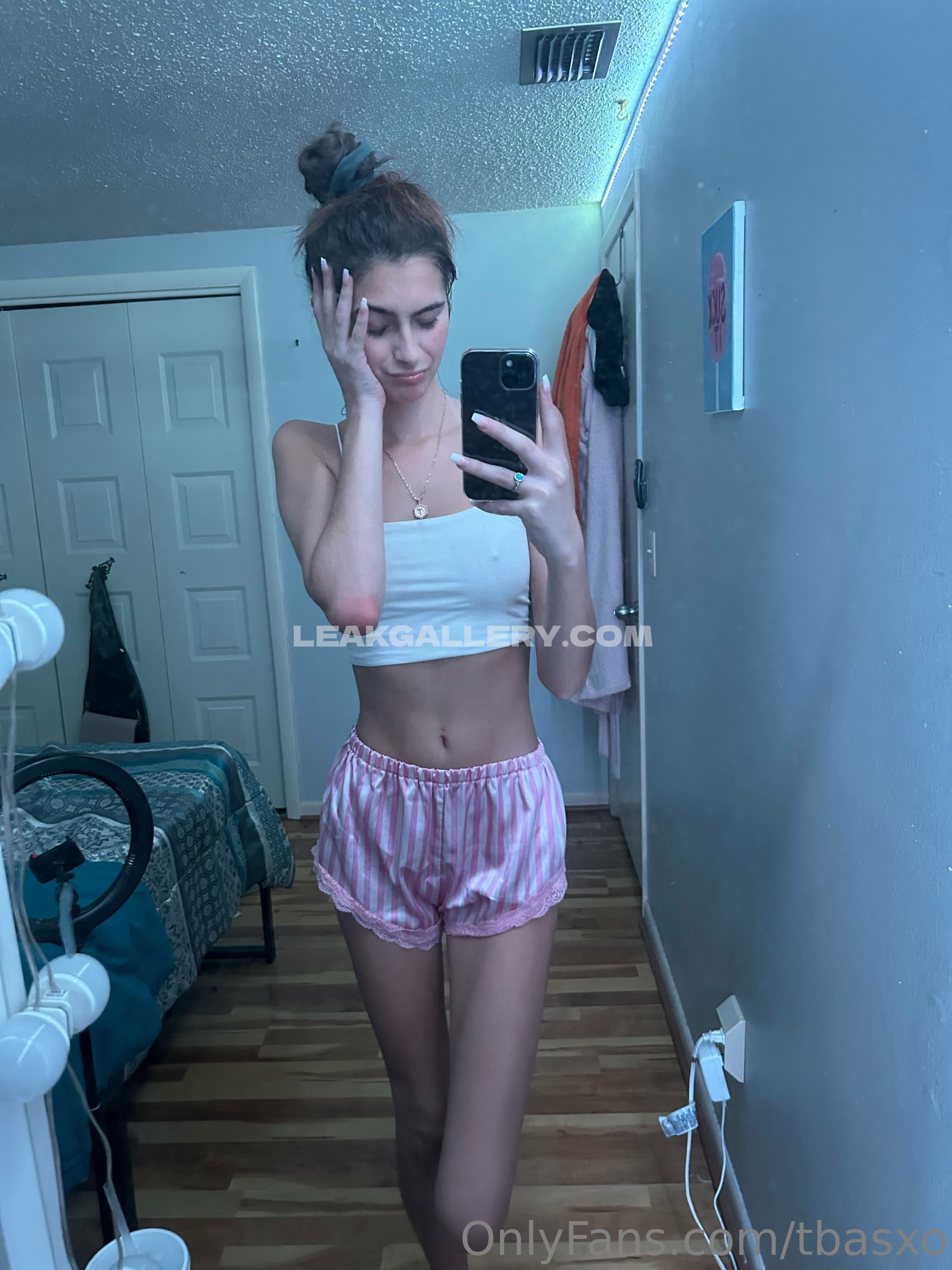 Tbasxo Exclusive Leaked Nude OnlyFans #5467821