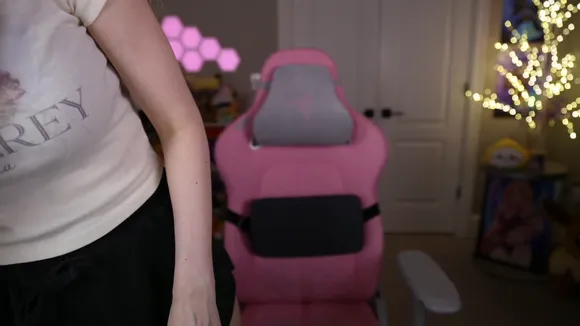 thedizzykitten video thumbnail