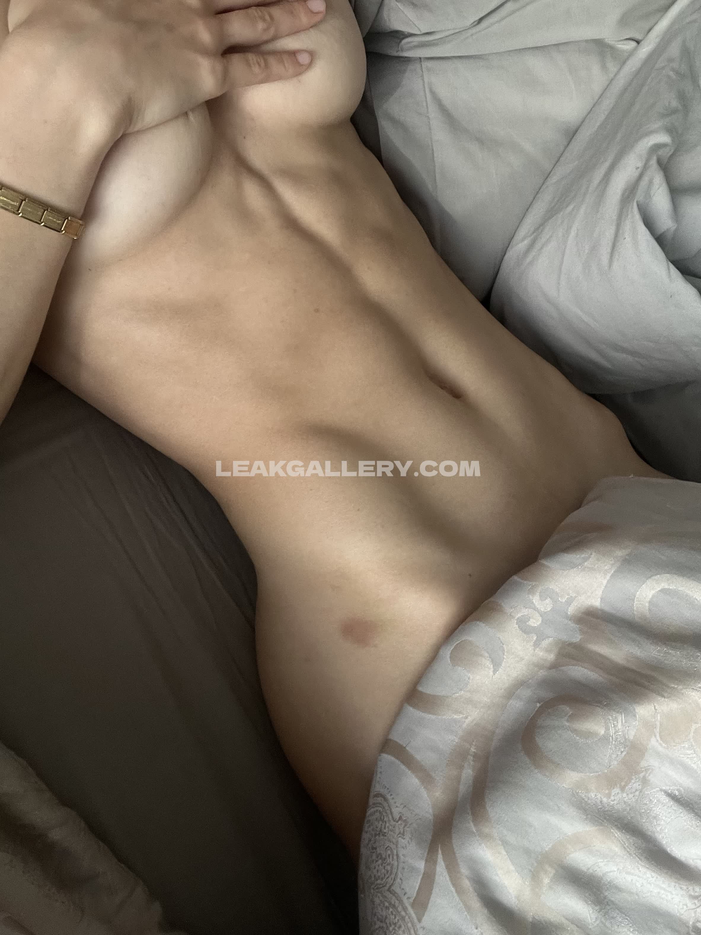 Tomaefremova Exclusive Leaked Nude OnlyFans #3914372