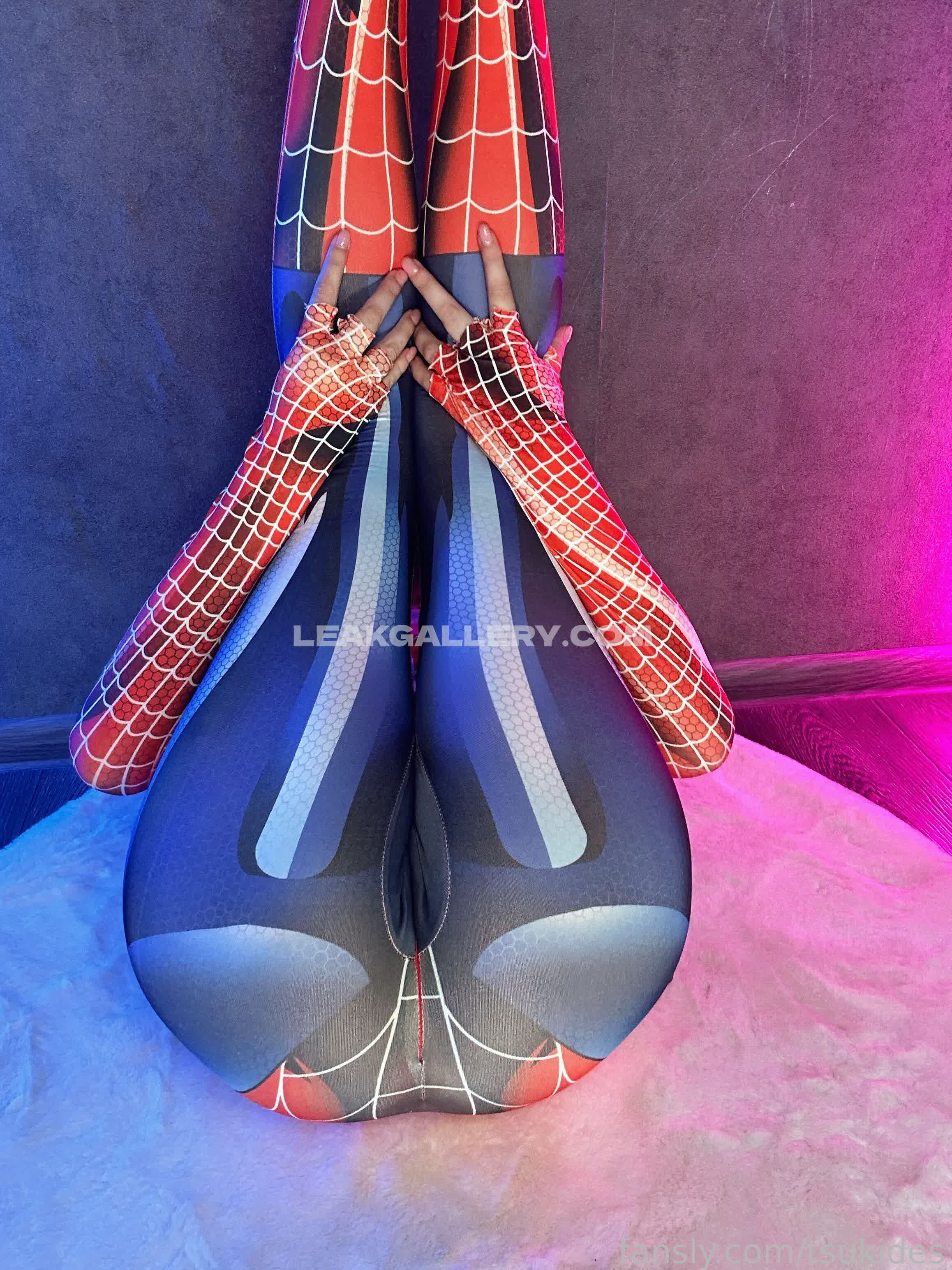 Tsukides Exclusieve gelekte naaktcontent van OnlyFans #3799216