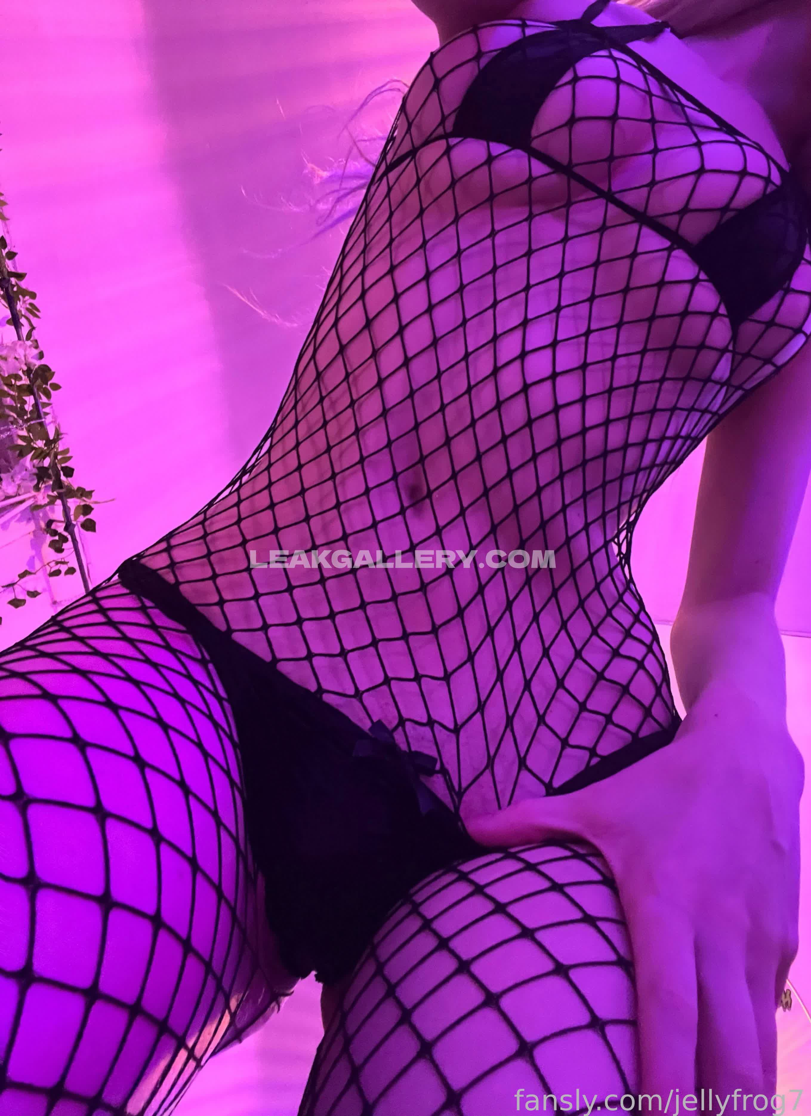Unholyjesus1 / froglover019 Exclusive Leaked Nude OnlyFans #7305246
