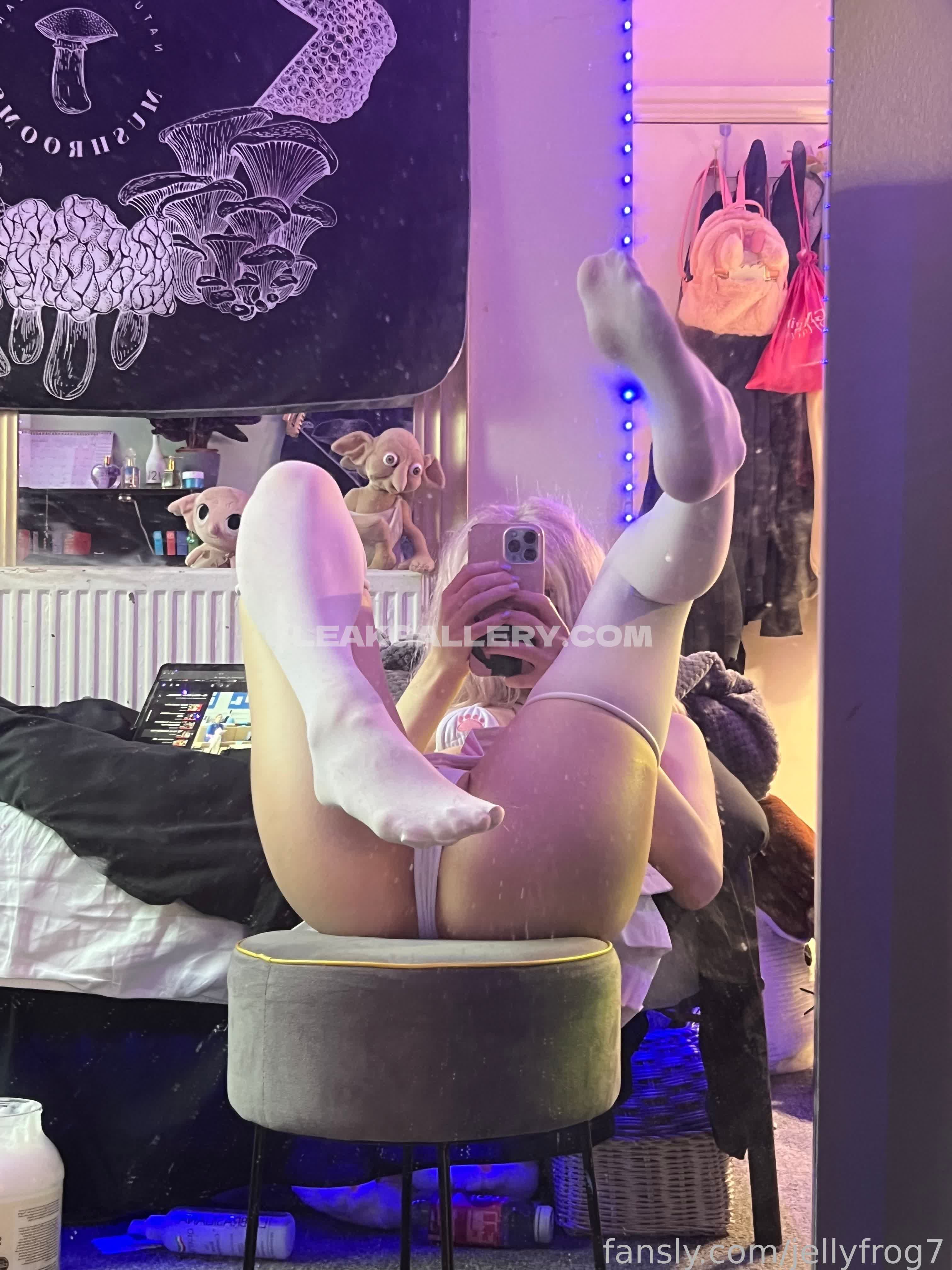 Unholyjesus1 / froglover019 Exklusiv geleakte Nacktbilder von OnlyFans #7311177