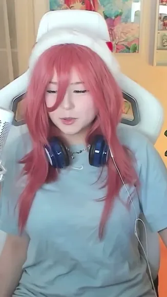 upminaa video thumbnail