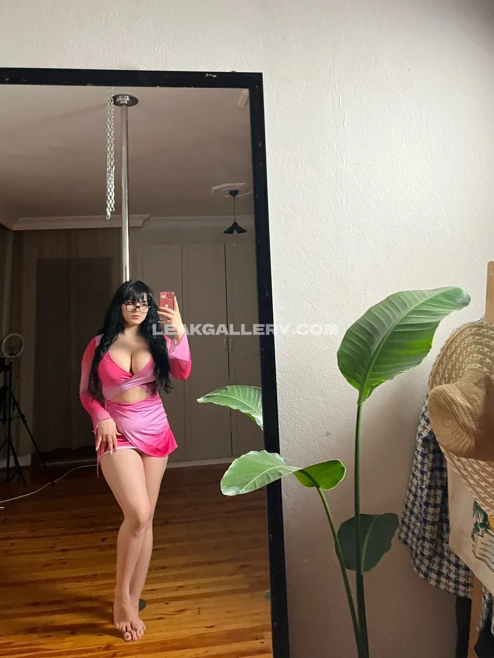 Acnoctemfree Pink Bodysuit Mirror Selfie OnlyFans Photo Leaked