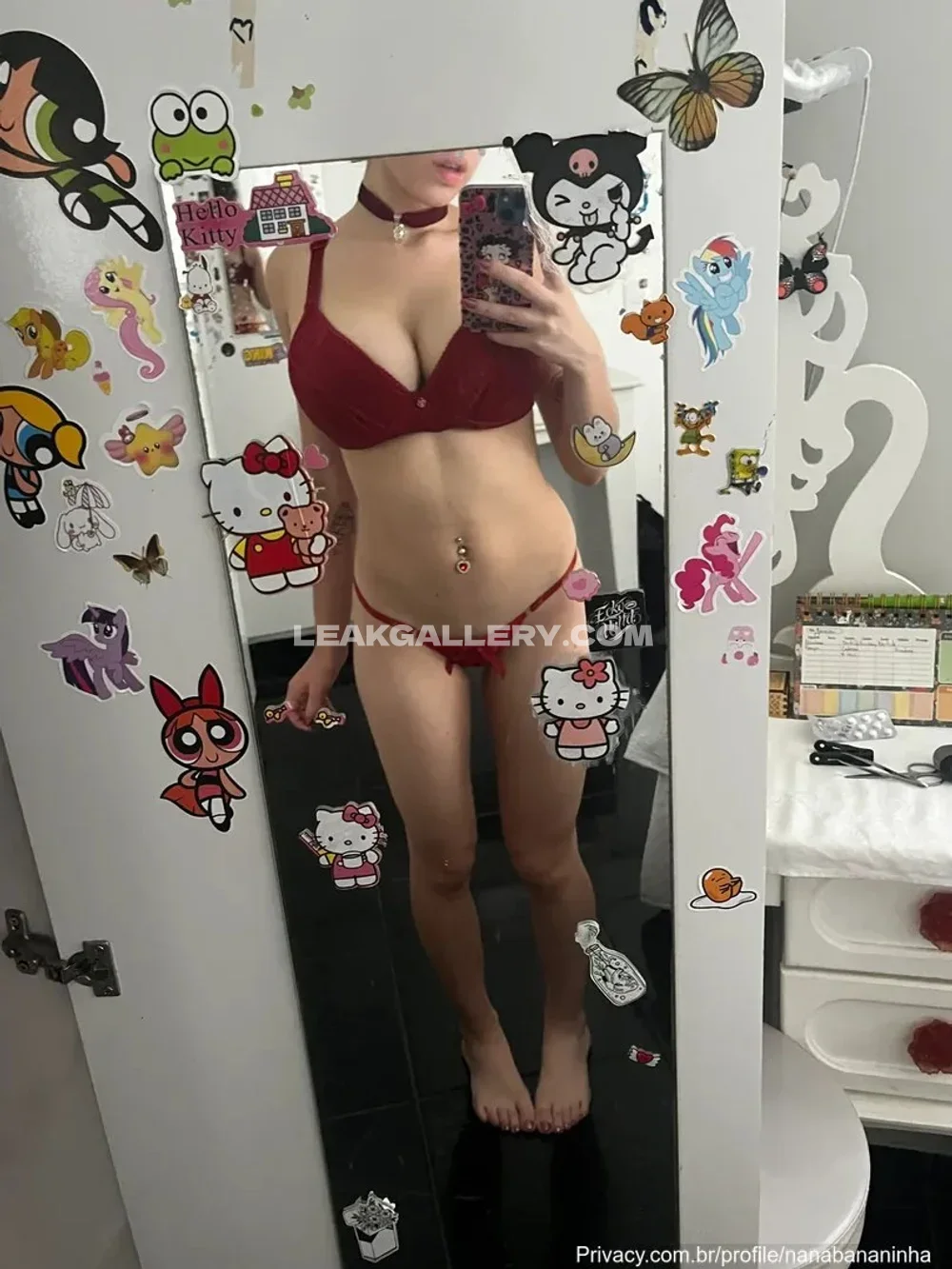 Admchi Red Lingerie Mirror Selfie OnlyFans Photo Leaked