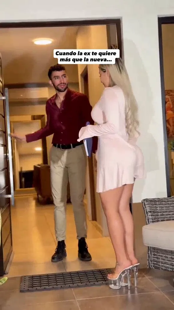 Alemiarojas Pink Dress Side Profile OnlyFans Video Leaked