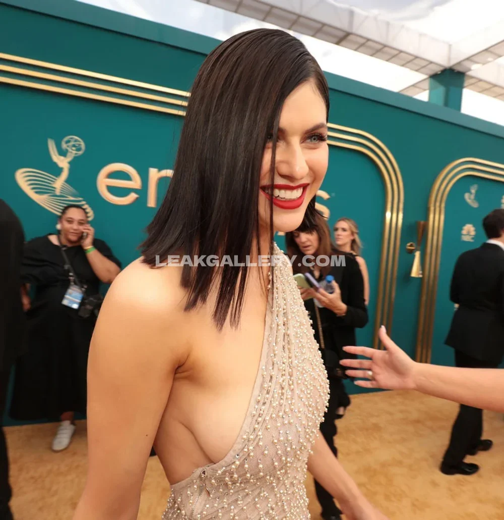 Alexandradaddario Red Carpet Glamour Pose OnlyFans Photo Leaked