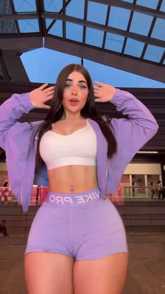 Alina Rose9 Tight Shorts Twerk OnlyFans Video Leaked