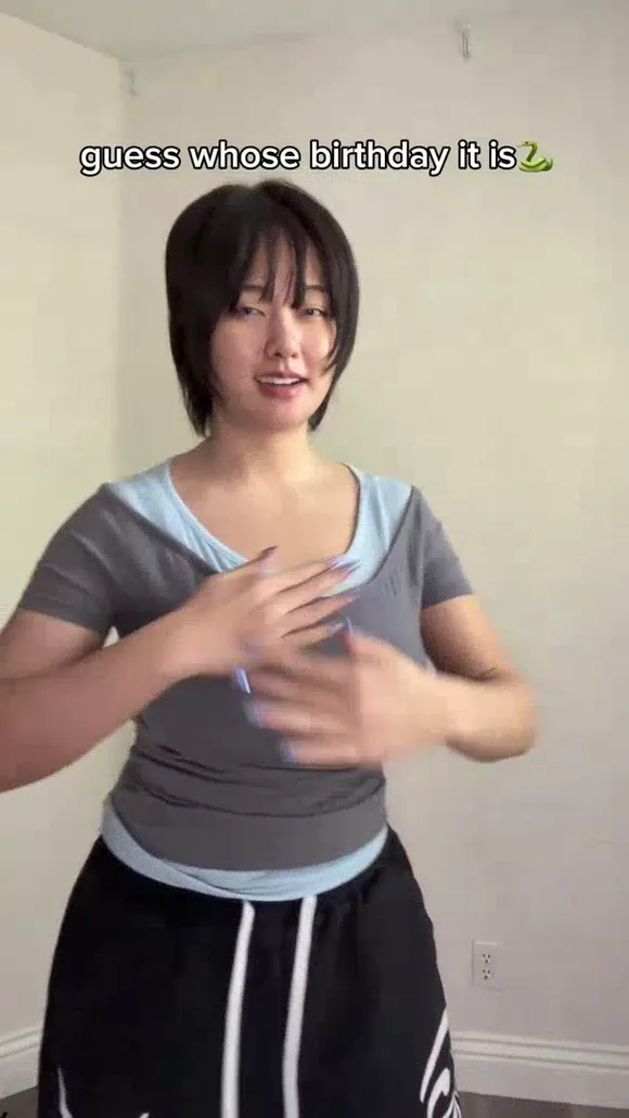 Ammeerrss Casual Top And Shorts OnlyFans Video Leaked