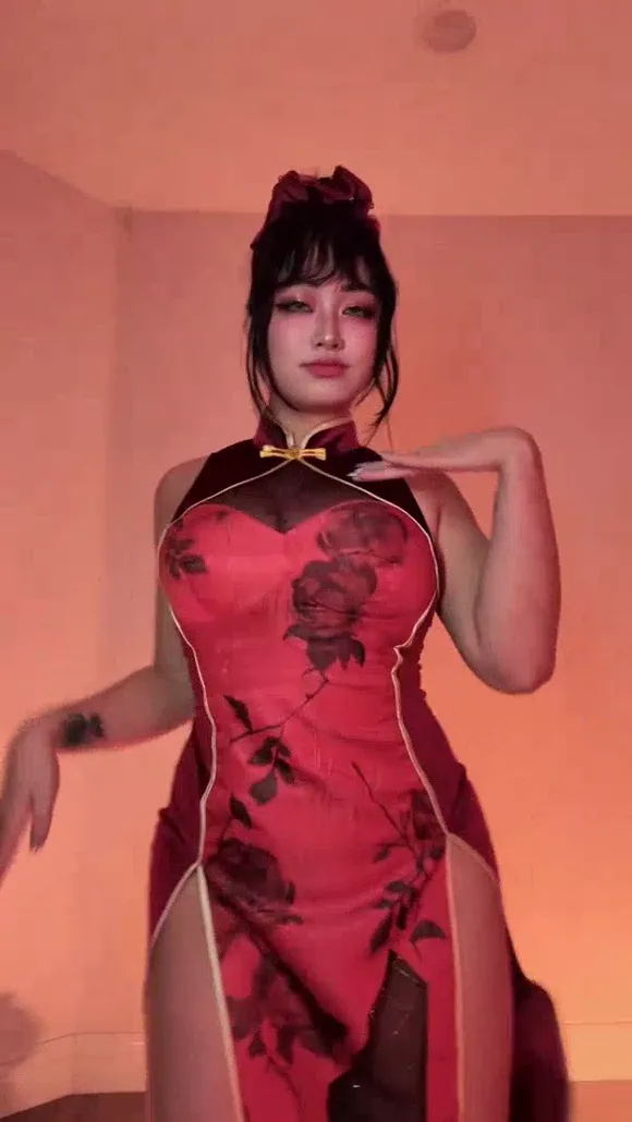 Ammeerrss Red Cheongsam Pose OnlyFans Video Leaked