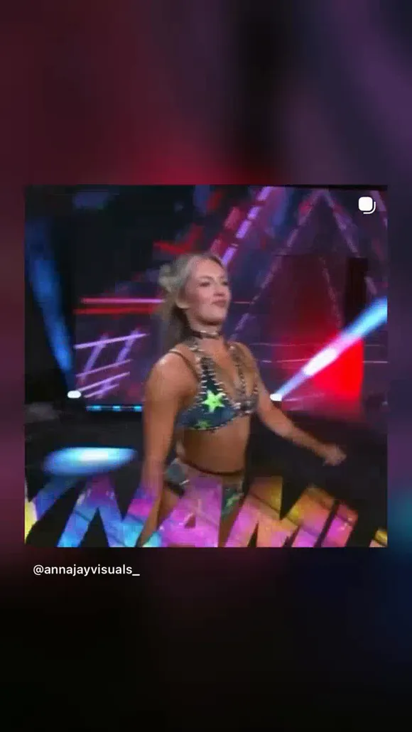 Annajay____ Stage Bra Top Tease OnlyFans Video Leaked