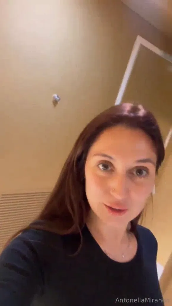 Antonellamirandaok Casual Selfie Close Up OnlyFans Video Leaked