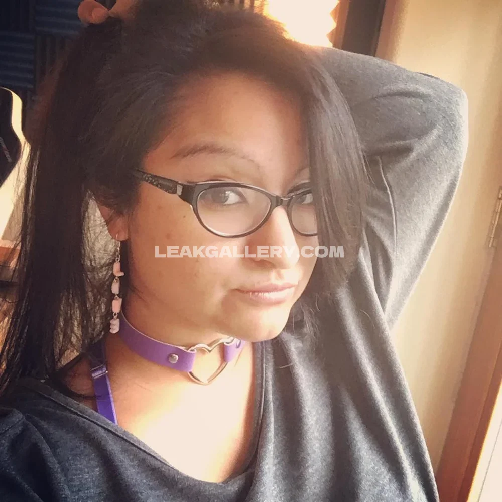Aphmau Glasses And Purple Choker OnlyFans Photo Leaked