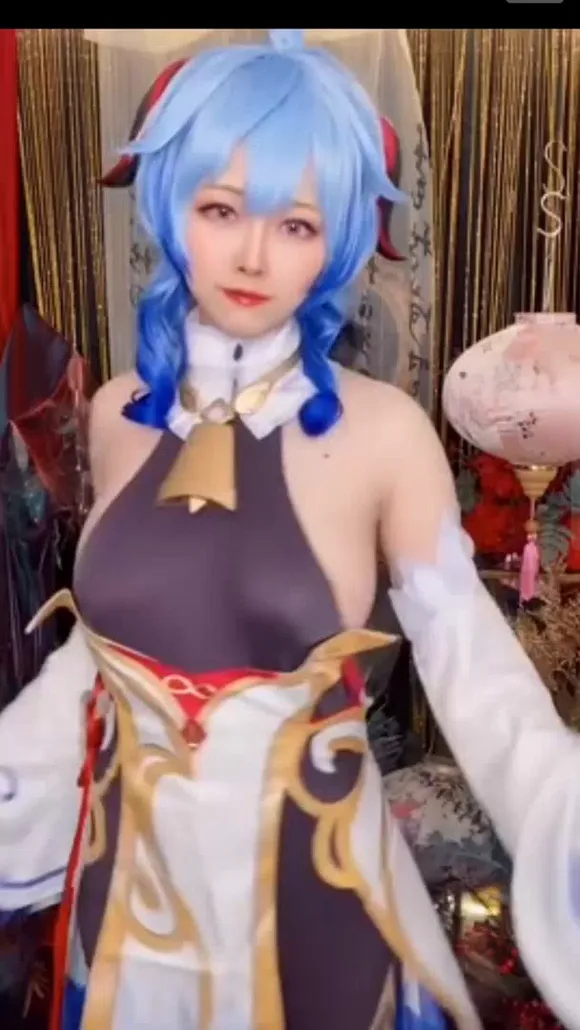 Arty42575619 Blue Wig Cosplay Selfie OnlyFans Video Leaked