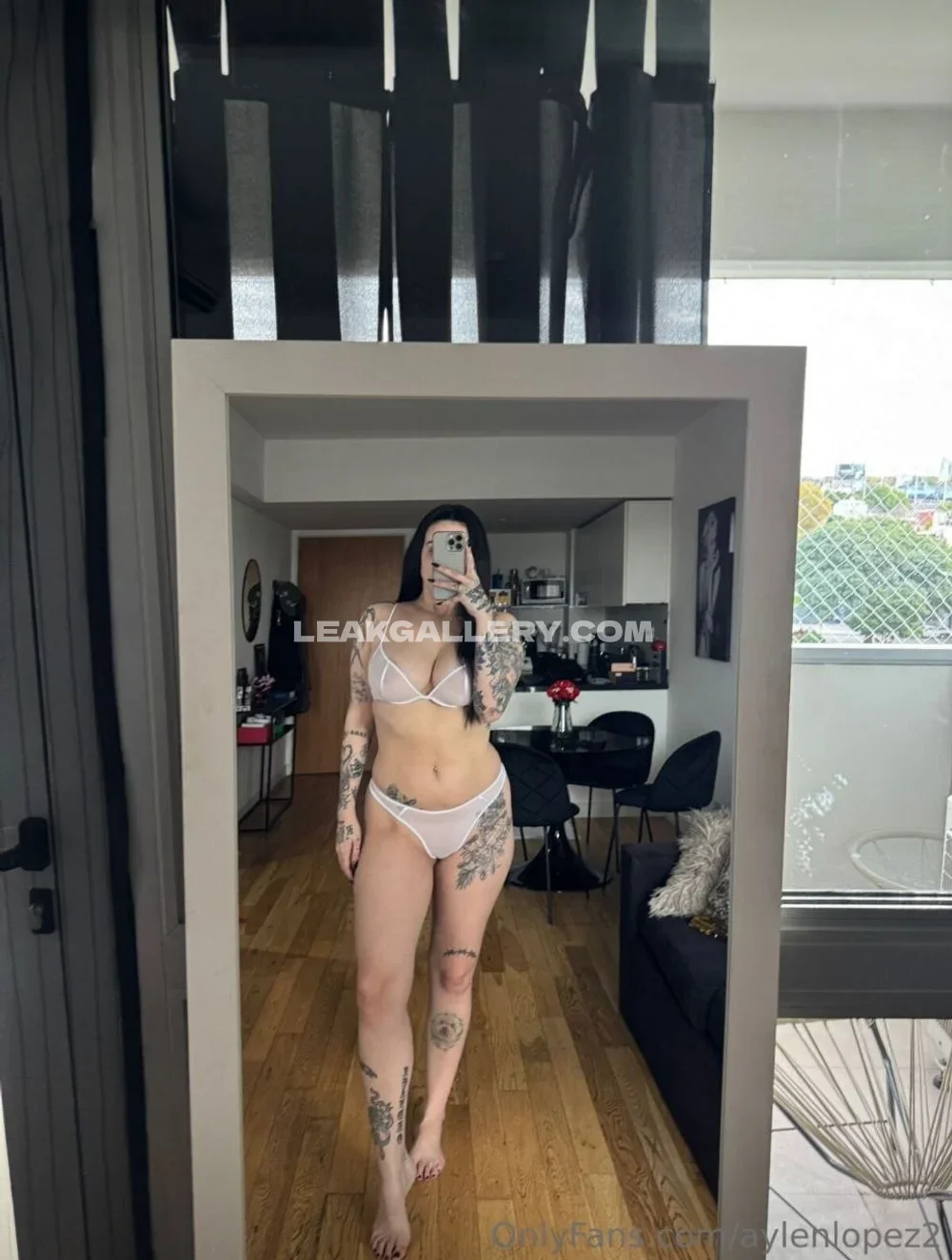Aylulopez Full Nude Mirror Selfie OnlyFans Photo Leaked