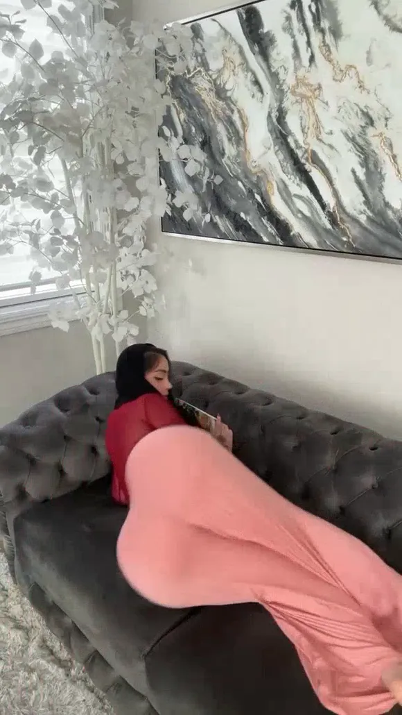 Babydollll Pink Pants Ass Display OnlyFans Video Leaked