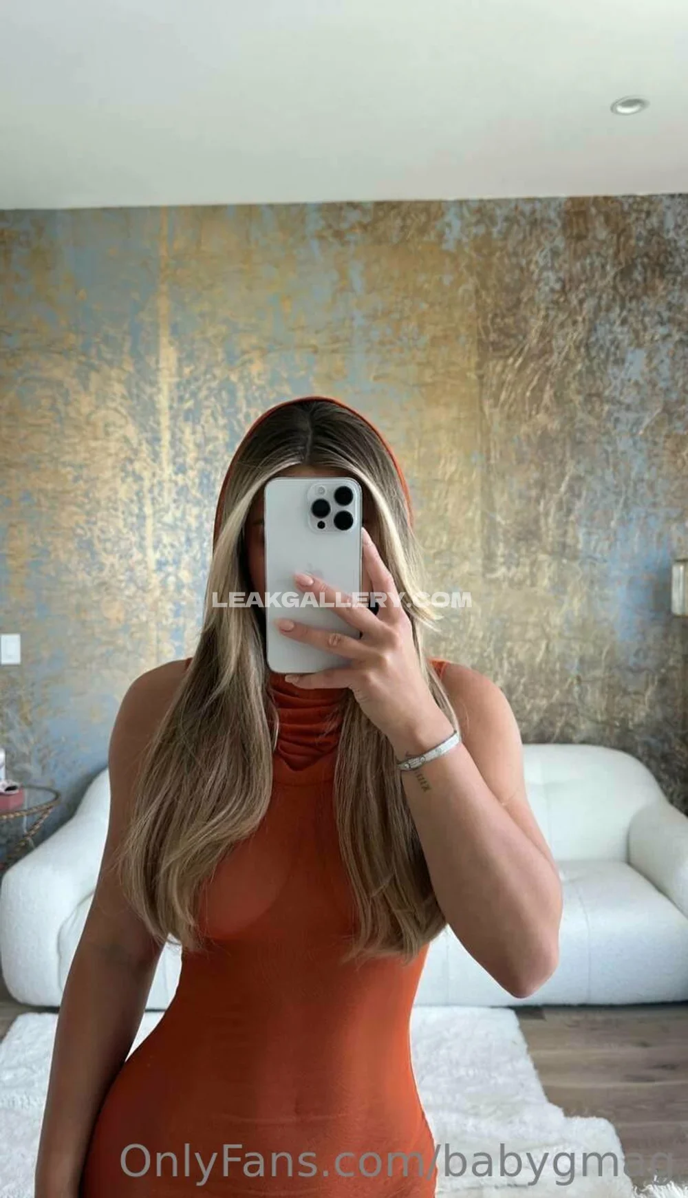 Babygmag Mirror Selfie In Orange Dress OnlyFans Photo Leaked