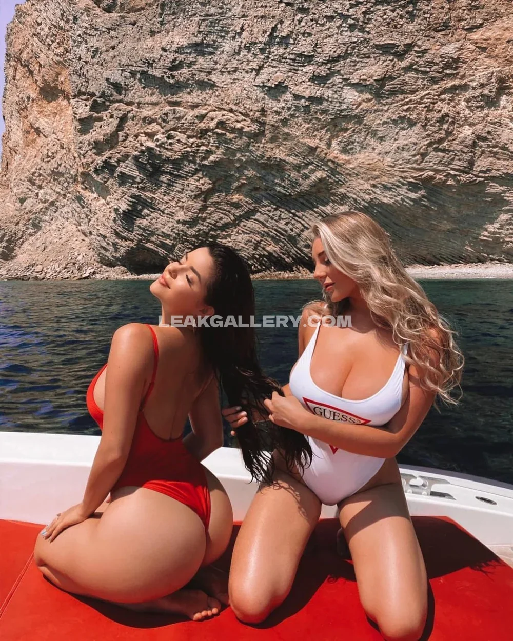 Bethanylilya White Swimsuit Boat Pose OnlyFans Photo Leaked