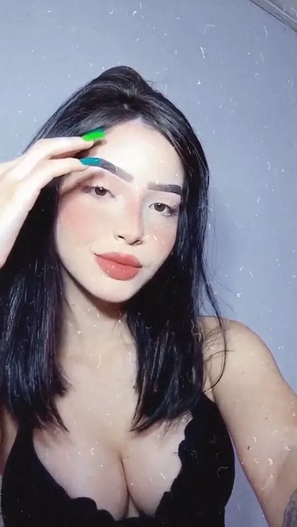 Bianchingrid Black Top Selfie Pose OnlyFans Video Leaked