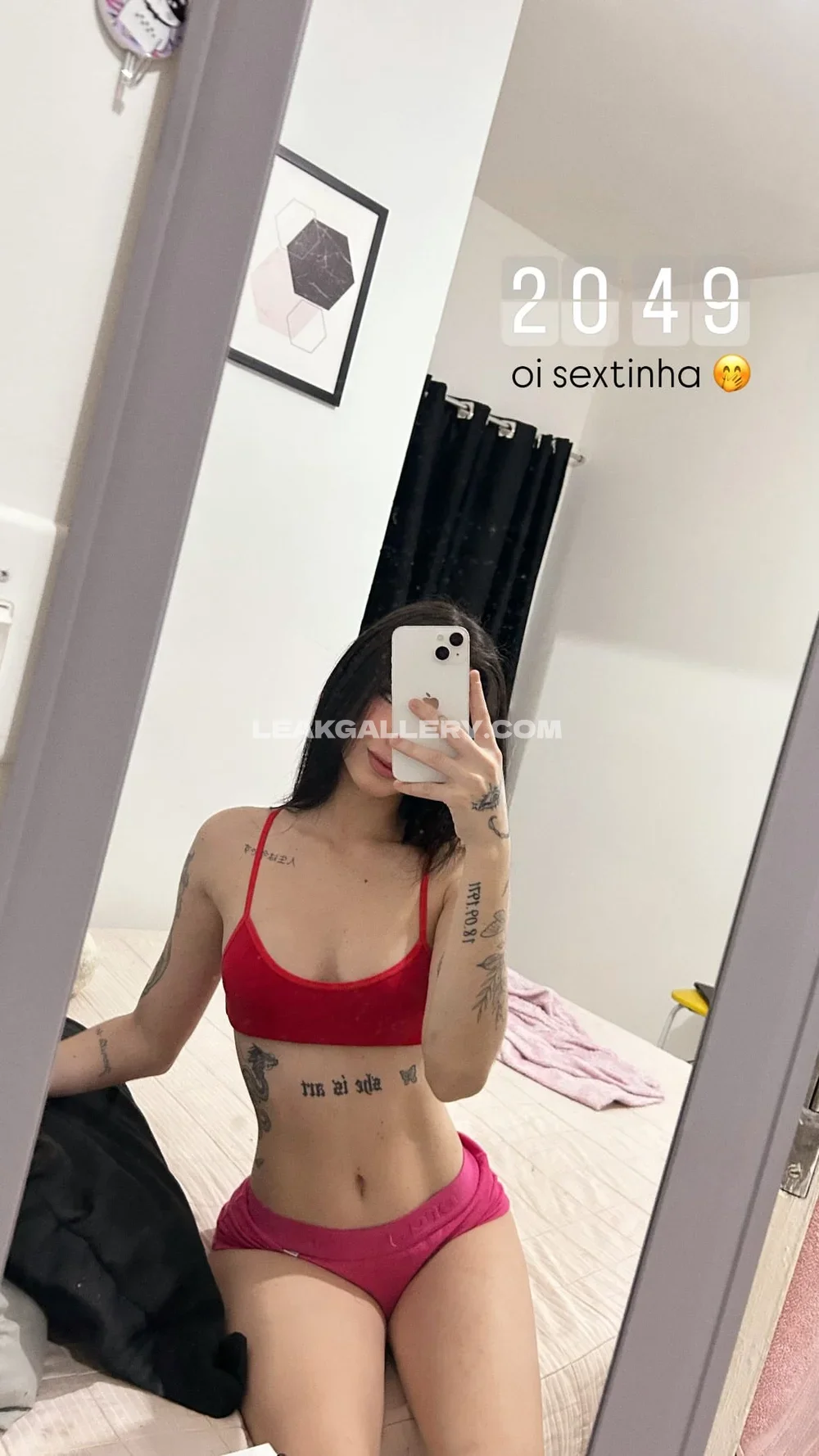 Bianchingrid Mirror Selfie In Red Bra OnlyFans Photo Leaked