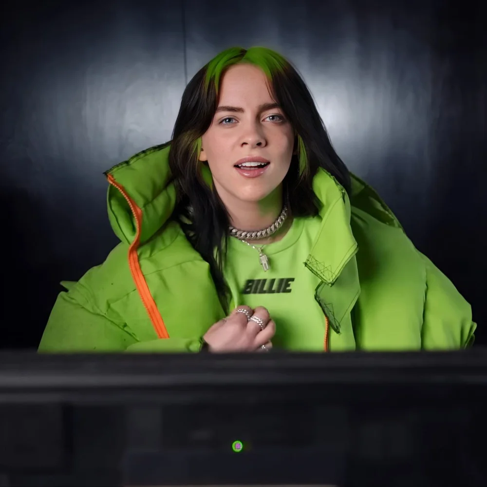 Billie_eilish Green Jacket Pose OnlyFans Photo Leaked