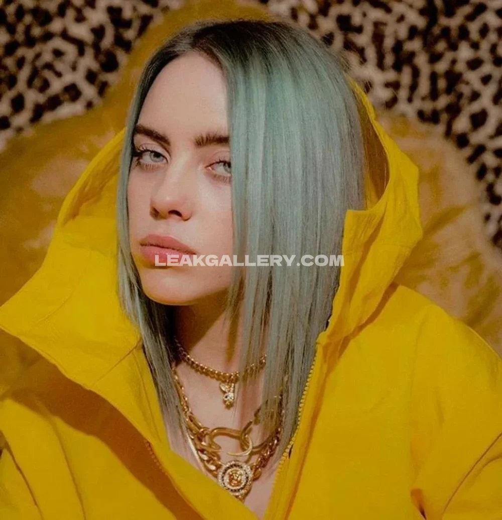 Billie_eilish Yellow Hoodie Portrait OnlyFans Photo Leaked