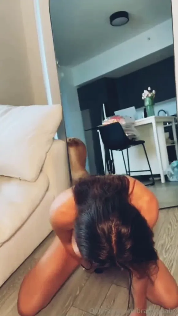 Brattygbaby Bent Over Floor Pose OnlyFans Video Leaked
