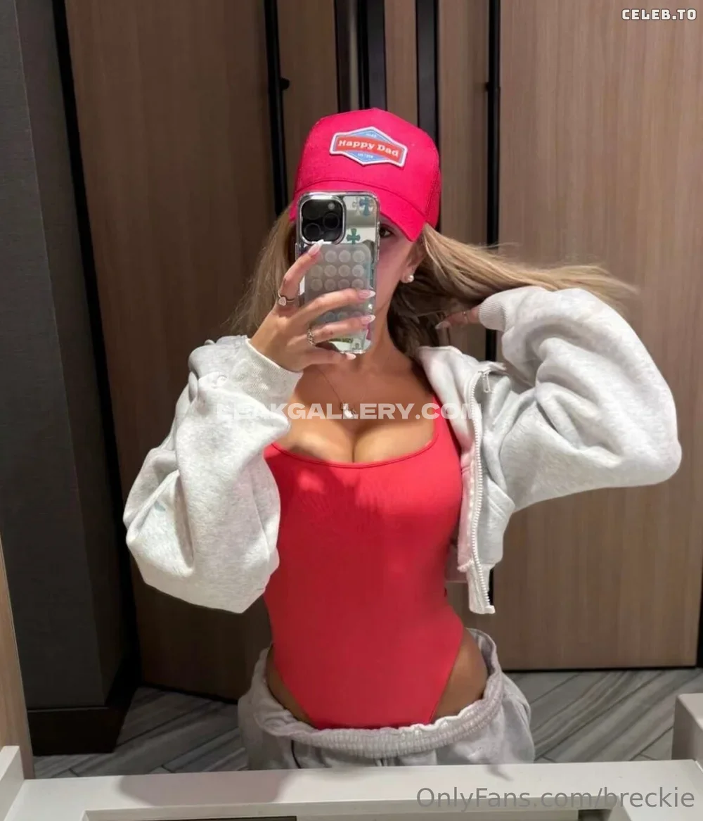 Breckie / Breckiehill Exclusive Leaked Nude OnlyFans #13599201