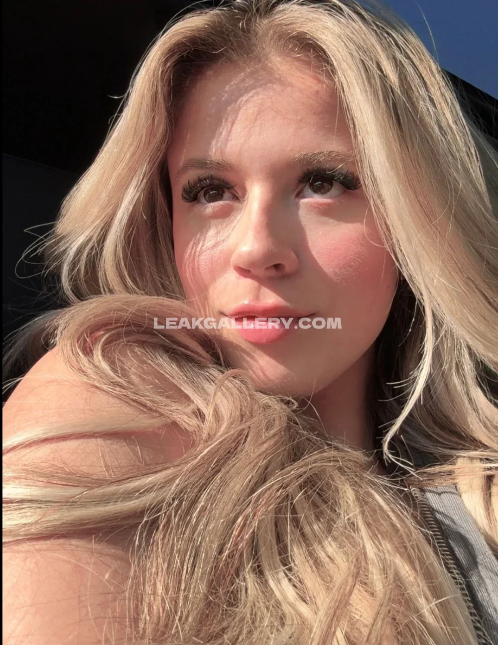 Breesemaroc Blonde Hair Close Up OnlyFans Photo Leaked