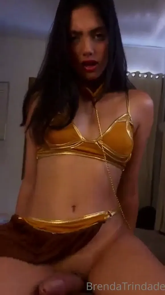 Brendatrindade Gold Bra Tease OnlyFans Video Leaked