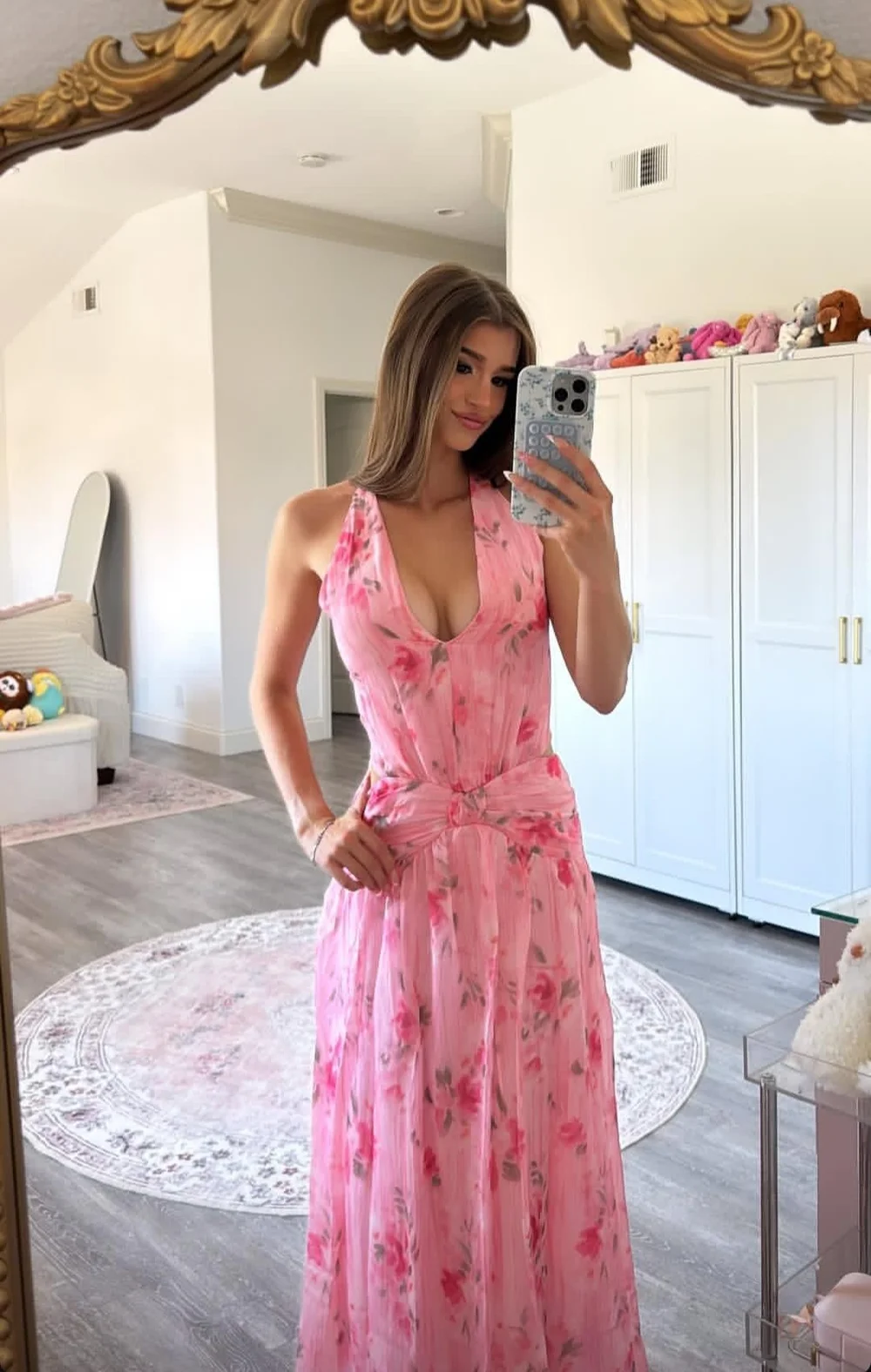 Brookemonk Pink Floral Dress Tease OnlyFans Photo Leaked