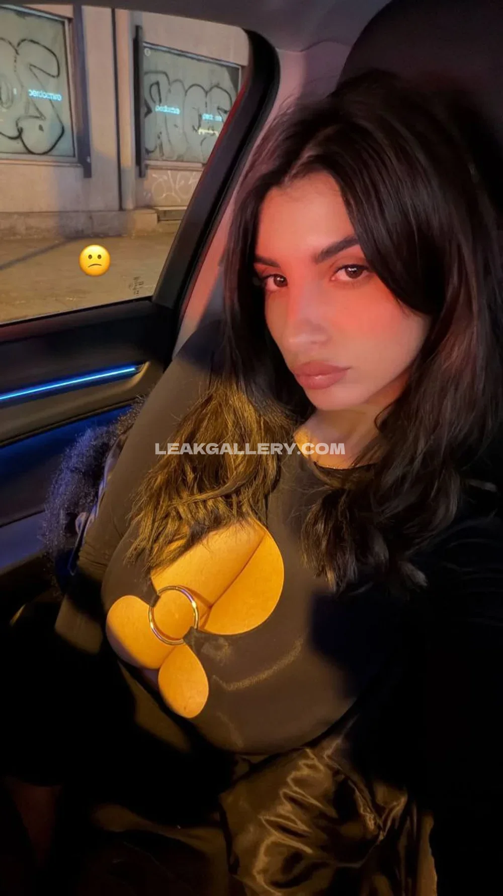 Bufalika Car Selfie With Boobs OnlyFans Photo Leaked