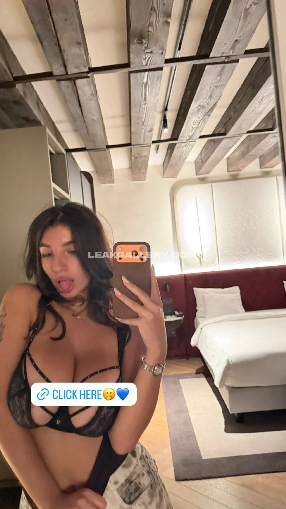 Bufalika Lace Bra Selfie Mirror OnlyFans Photo Leaked