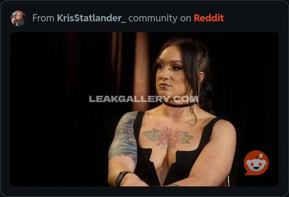 Callmekrisstat Black Top With Flower Tattoo OnlyFans Photo Leaked