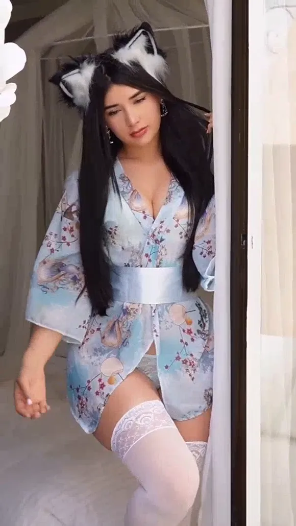 Catsara Cat Ears Kimono Tease OnlyFans Video Leaked