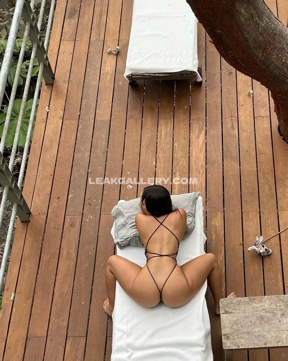 Chey_anderson Naked Ass Lounging OnlyFans Photo Leaked