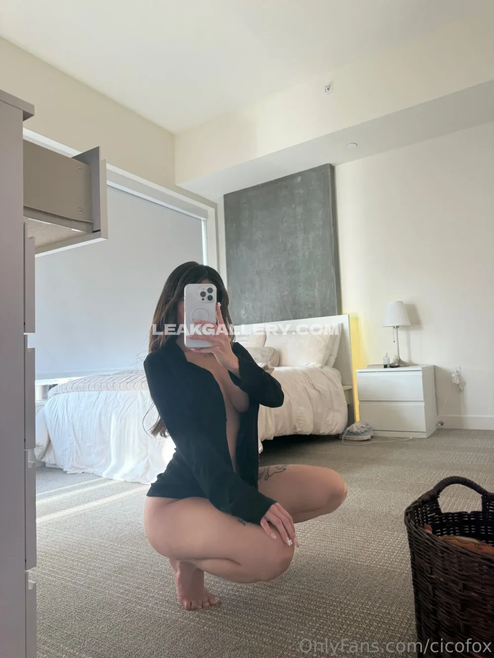 Cicofox Crouching Nude Selfie OnlyFans Photo Leaked