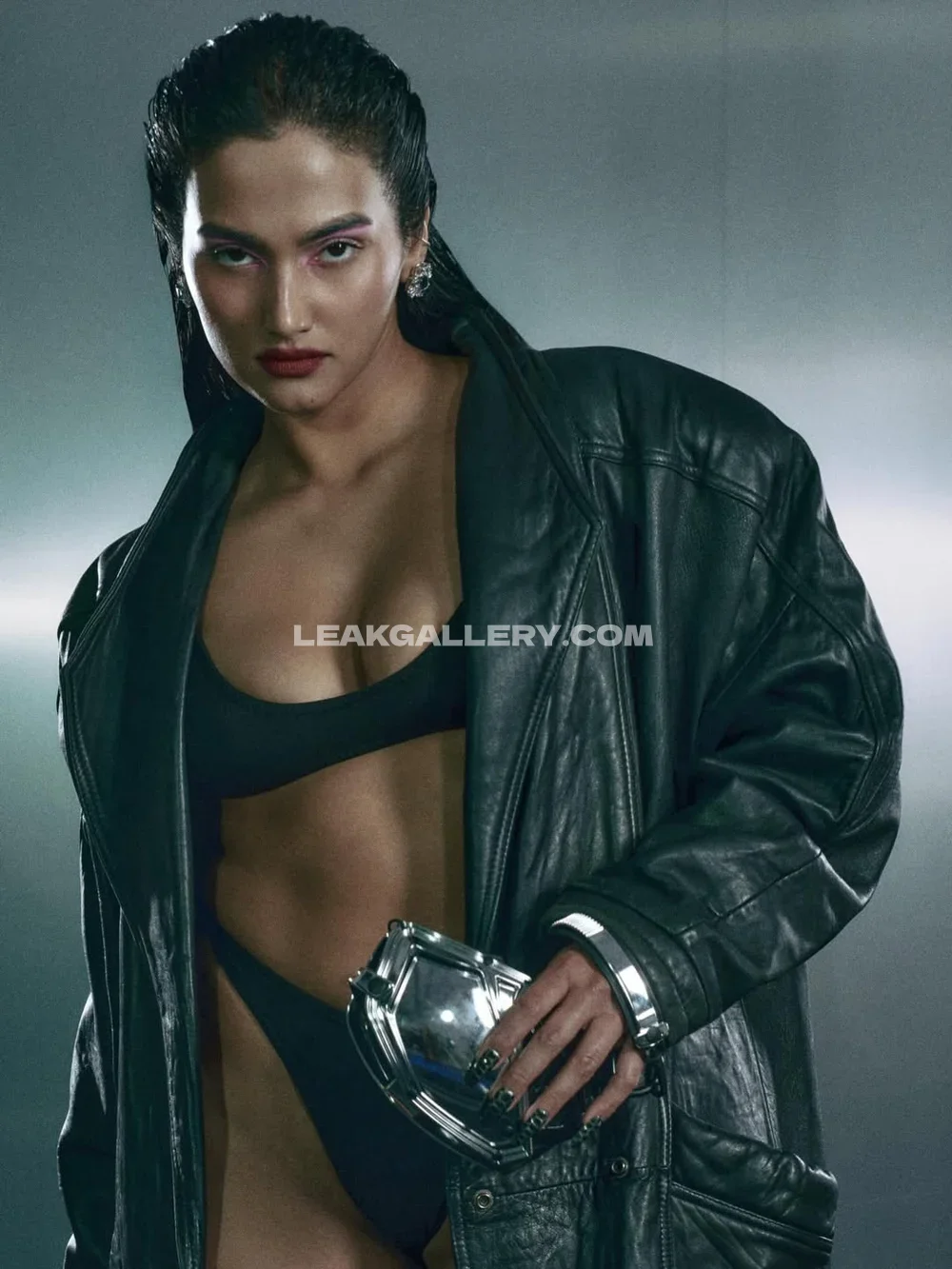 Constanceangel Leather Jacket Tease OnlyFans Photo Leaked