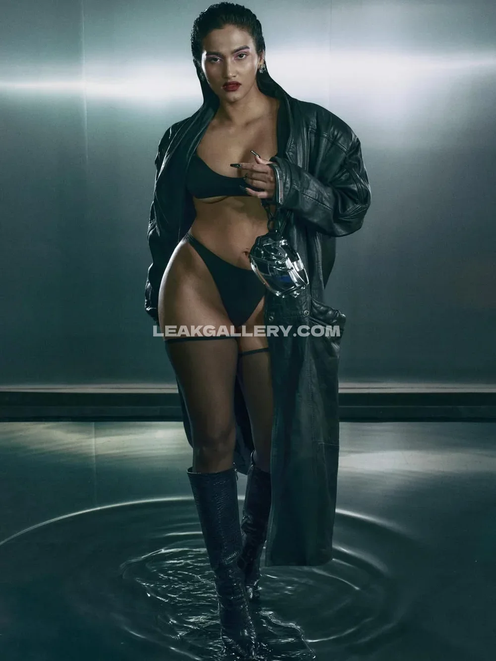 Constanceangel Leather Jacket Tease OnlyFans Photo Leaked