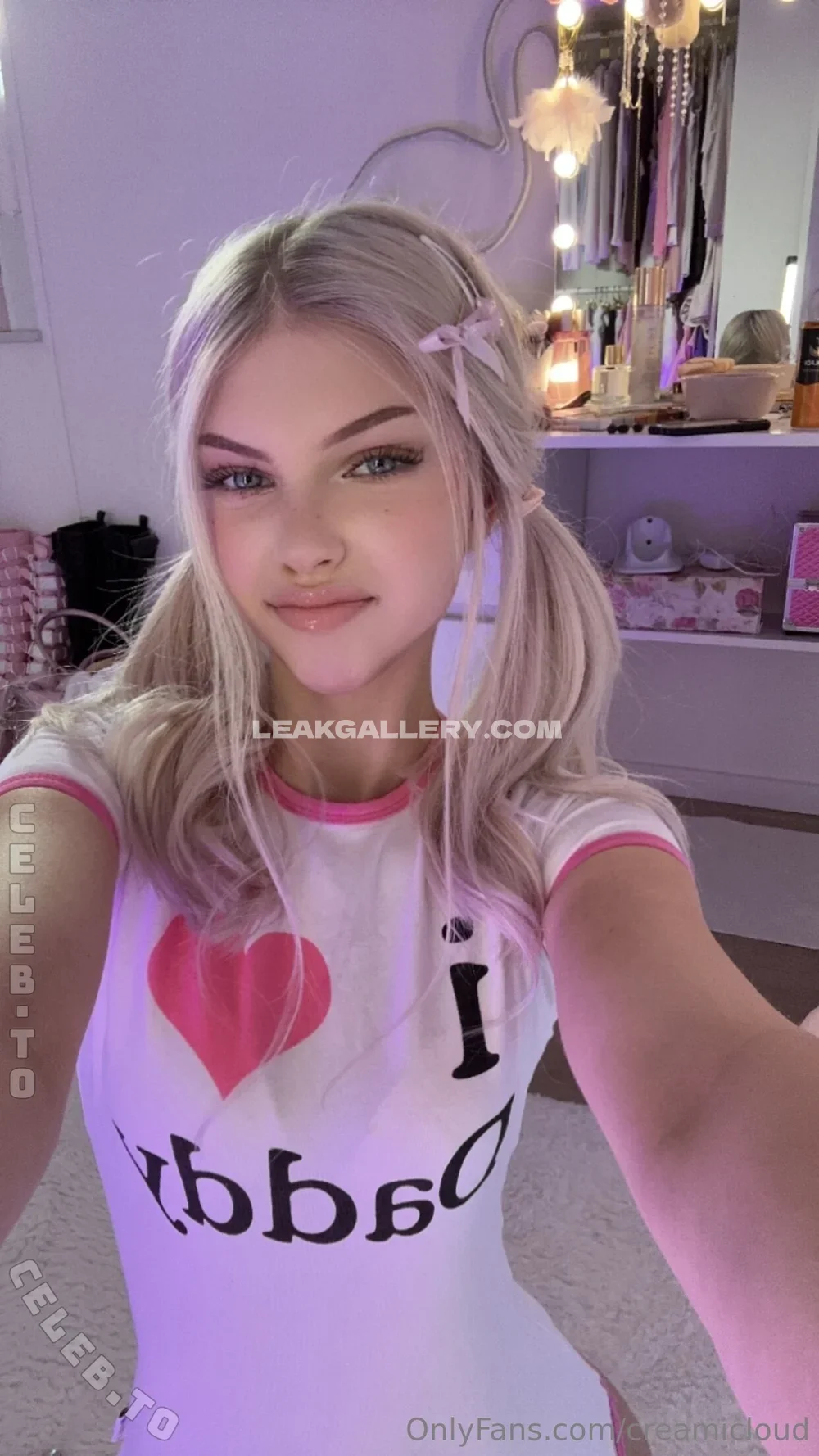 Creamicloudxo Ponytail Selfie Pose OnlyFans Photo Leaked