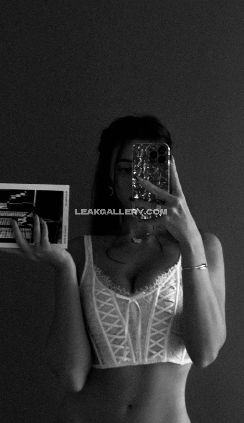 Cristyren Lace Corset Mirror Selfie OnlyFans Photo Leaked