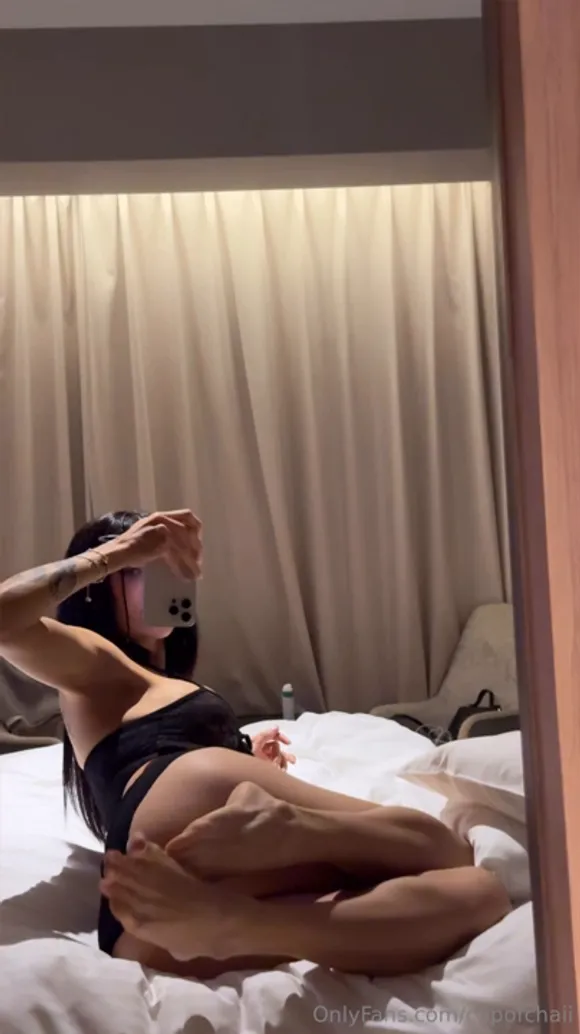 Cupofchaiii Black Bodysuit Mirror Selfie OnlyFans Video Leaked