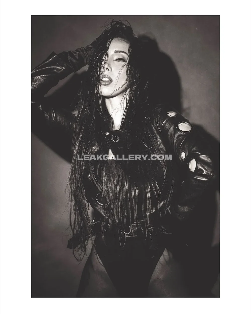 Danik Michell Leather Jacket Pose OnlyFans Photo Leaked