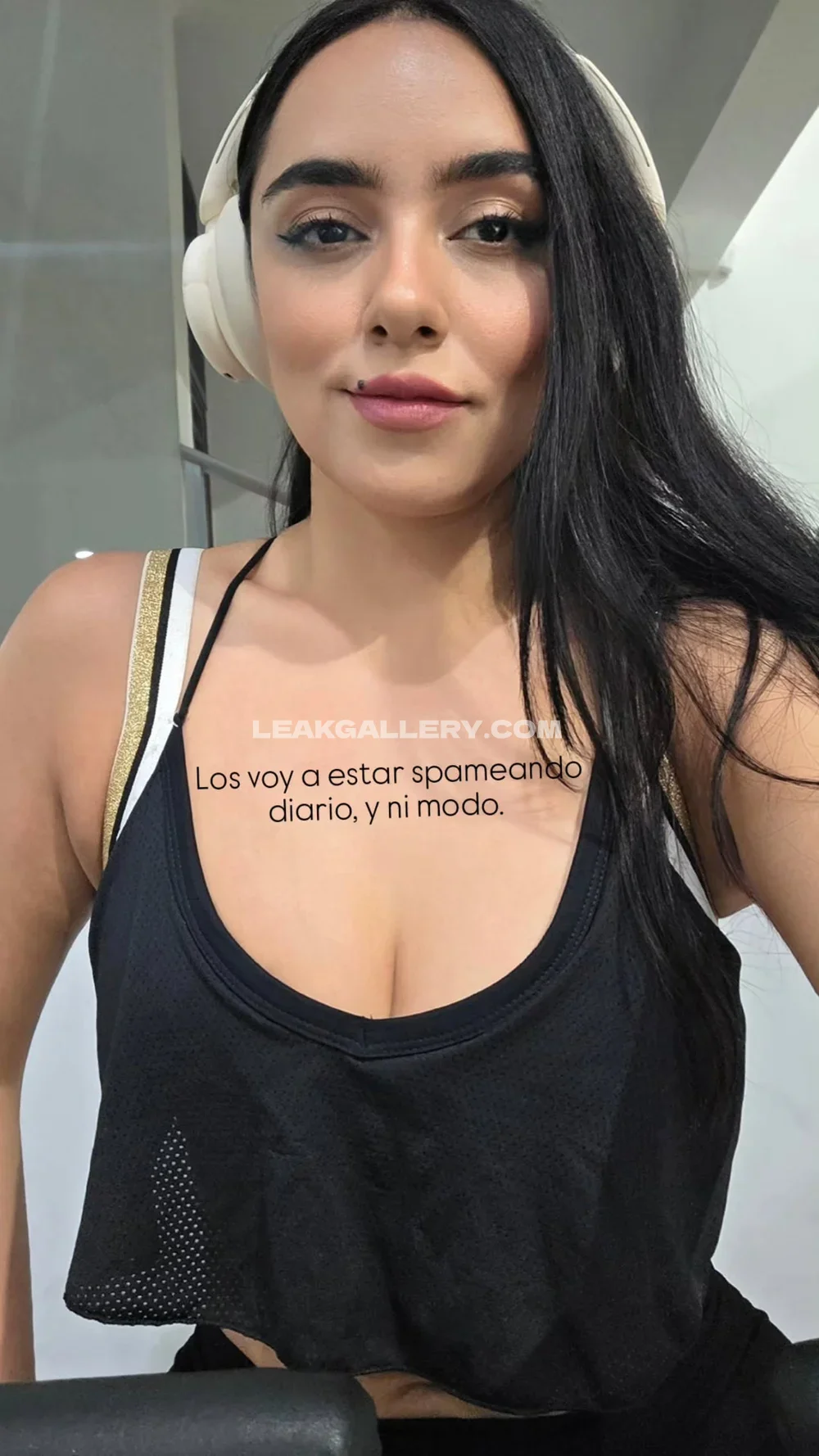 Dulcesoltero Black Sports Bra Selfie OnlyFans Photo Leaked