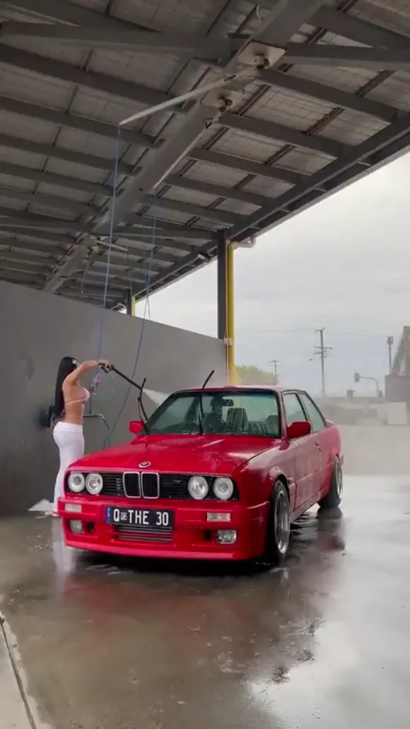 E30princess Car Wash Tease OnlyFans Video Leaked