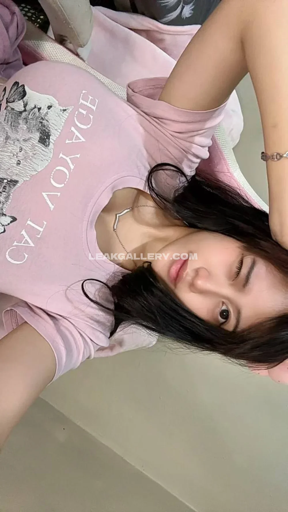 Ejahazel Pink Tee Selfie Pose OnlyFans Photo Leaked